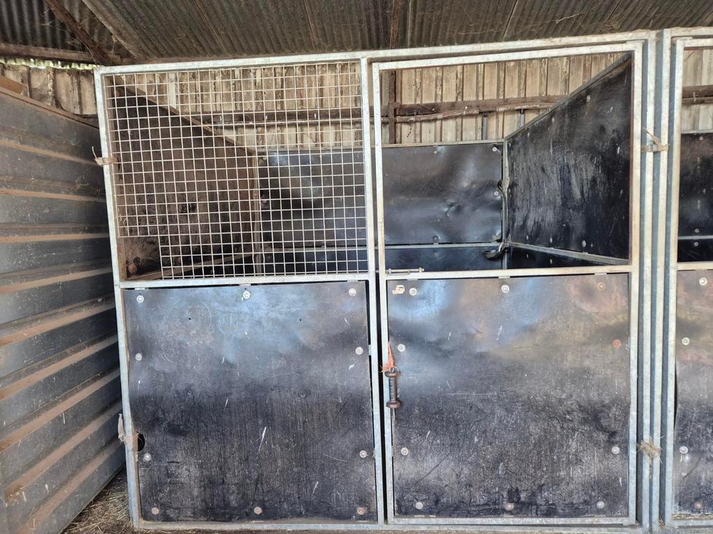 Stal wanden/paardenbox, Dieren en Toebehoren