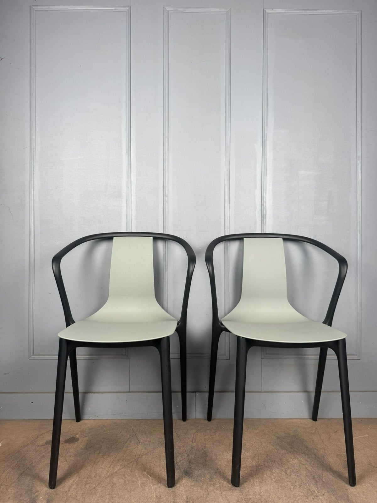 8 originele Vitra Belleville design stoelen, Vitra, Ophalen of Verzenden, Zo goed als nieuw, Grijs