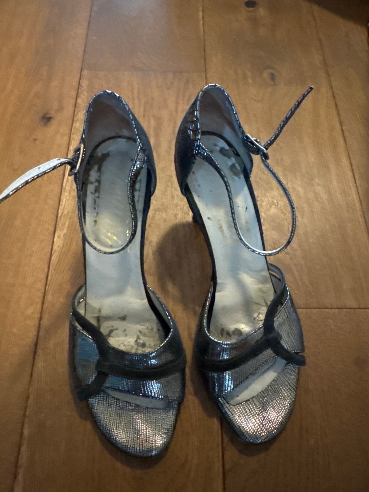 Stijlvolle Dansschoenen Maat 39 - Zilverkleurig, Kleding | Dames, Schoenen, Ophalen of Verzenden, Gedragen, Overige kleuren, Dansschoenen