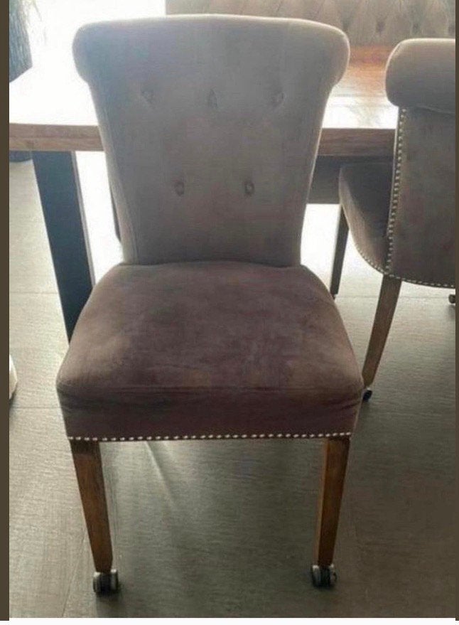3 nette eerkamerstoelen, Ophalen