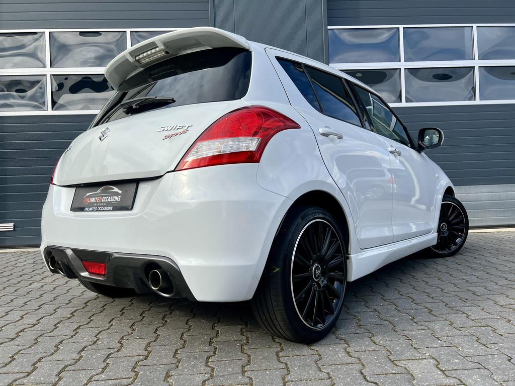 Suzuki Swift 1.6 Sport *PARLEMOER*KESKIN*CRUISE*XENON*KEYLES, Voorwielaandrijving, Euro 5, Gebruikt, 4 cilinders