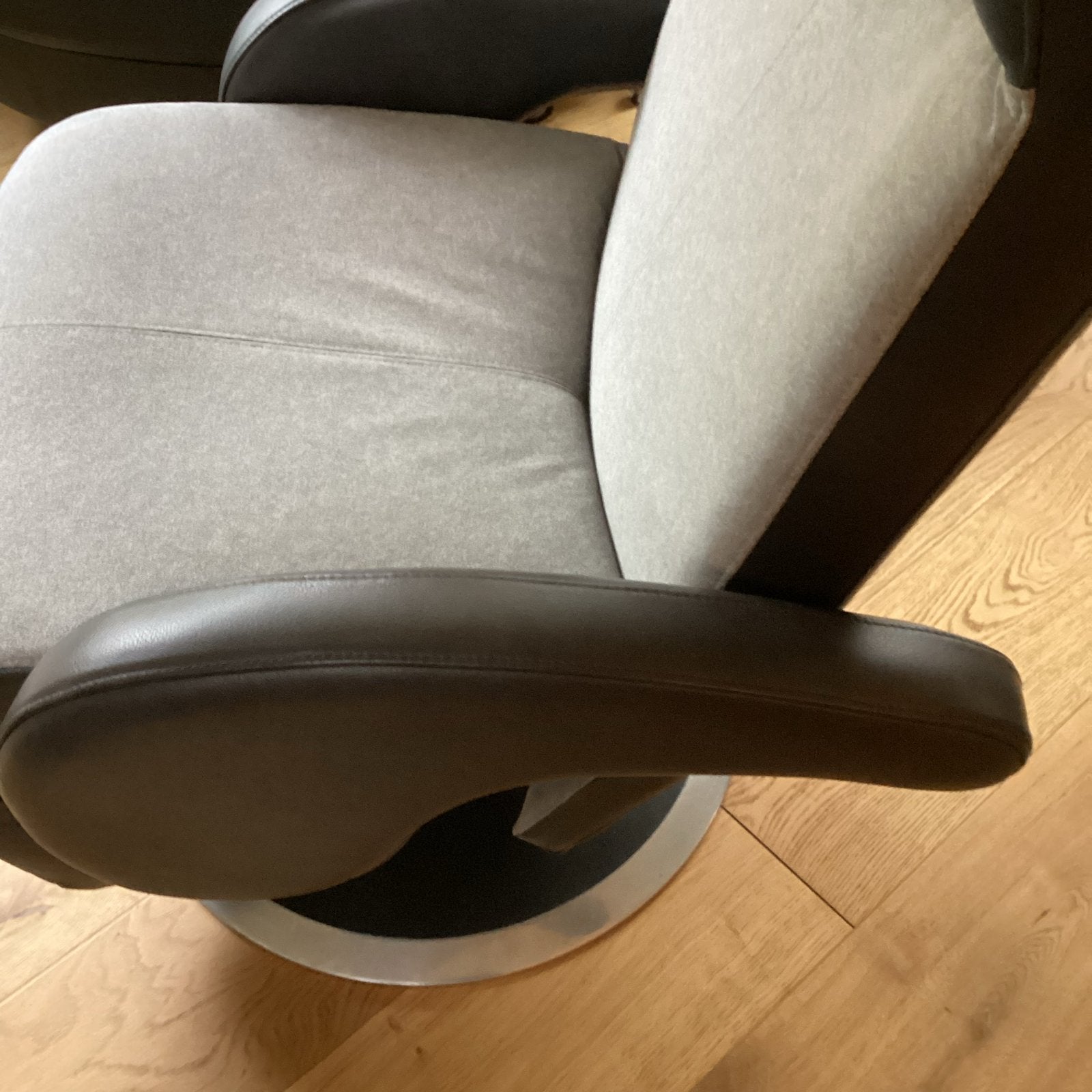 Leolux Helical stoel - Soft leer en Alcantara, Ophalen, Leer, Zo goed als nieuw, Eén