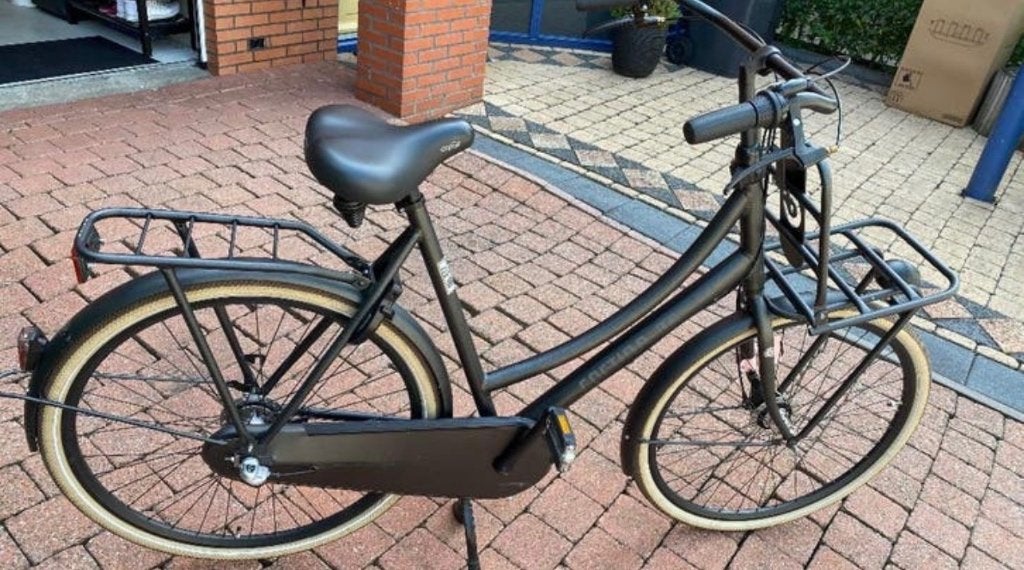 Cortina U4 Raw D61 Black Gold Matt, Terugtraprem, Versnellingen, 56 cm of meer, Zo goed als nieuw