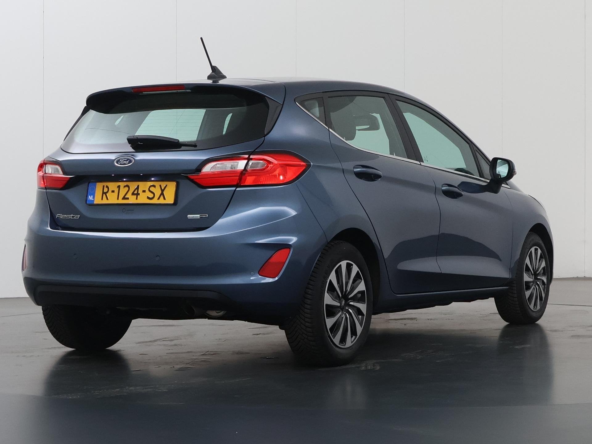 Ford Fiesta 1.0 EcoBoost Hybrid Titanium | Navigatie | DAB |, Auto's, Ford, Voorwielaandrijving, Gebruikt, Euro 6, Blauw