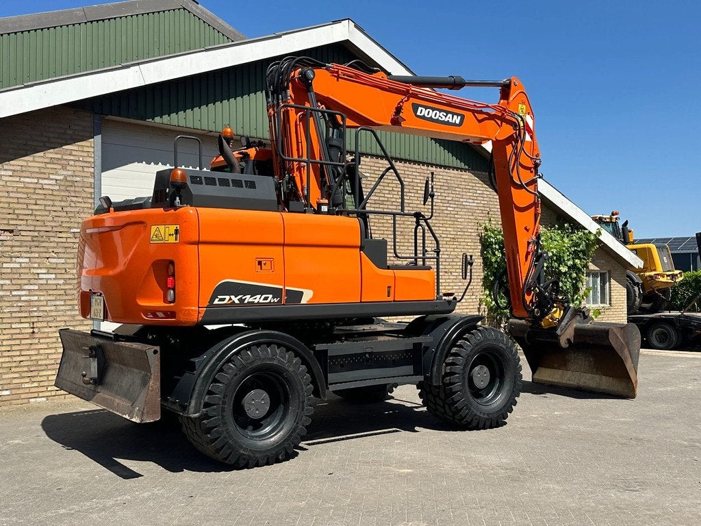 Doosan DX140W-5 (bj 2020), Graafmachine