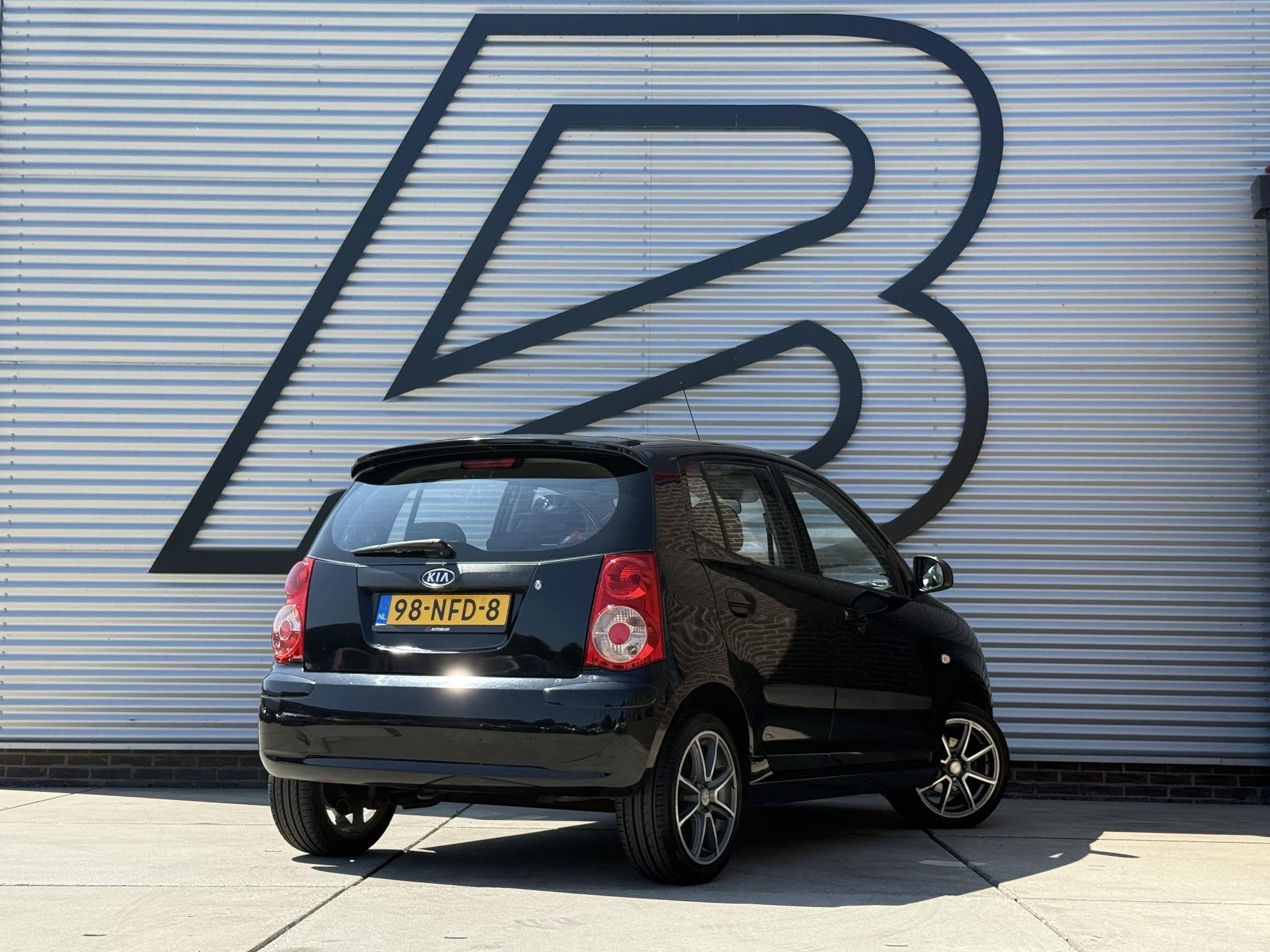 Kia Picanto 1.0 Seven 2e Eigenaar|Airco|Dealer Onderhouden|E, Auto's, Kia, Euro 5, Stof, 4 cilinders, 400 kg