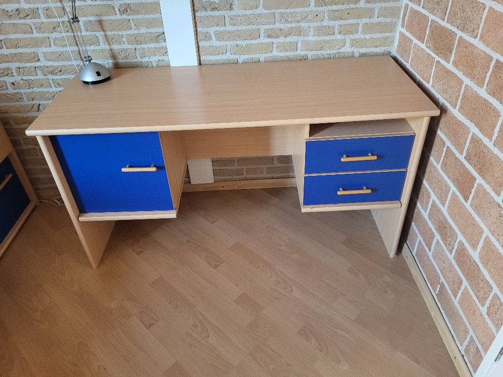 Bureau kinderkamer, Ophalen, Gebruikt, Tafel(s)