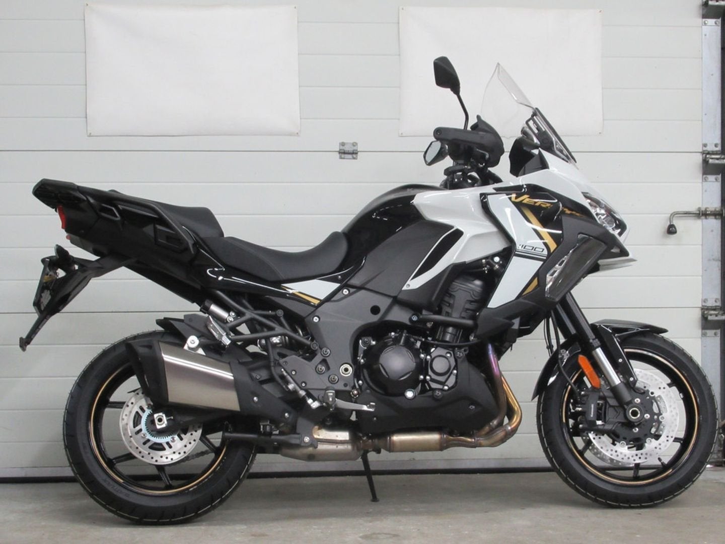 Kawasaki VERSYS 1100 SE (bj 2025) 1,754 km, 1099 cc, 4 cilinders, Motorrijbewijs A, Onbekend