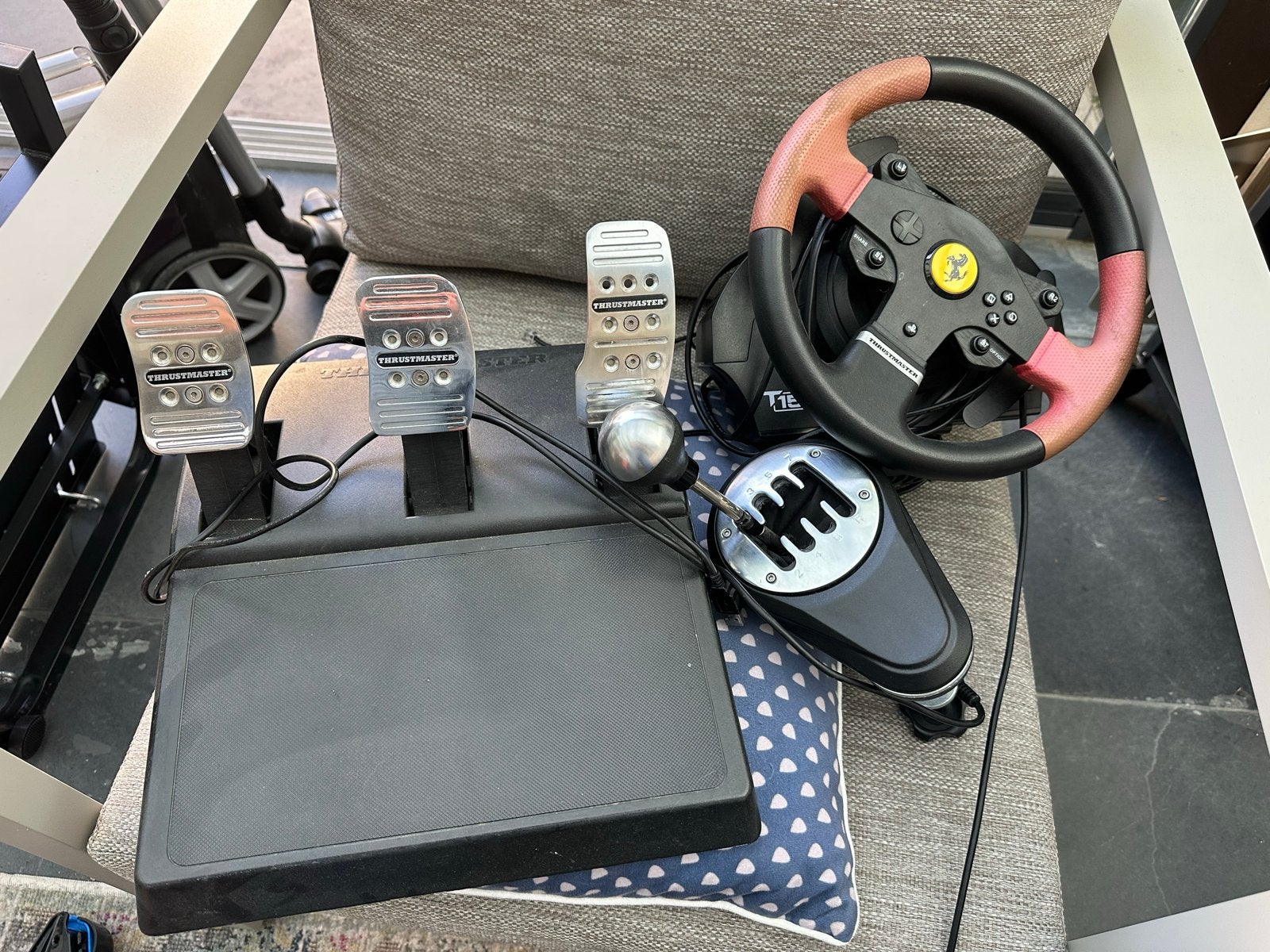 Thrustmaster T150 Racing Set met T3PA, TH8A & Standaard, Ophalen, Zo goed als nieuw