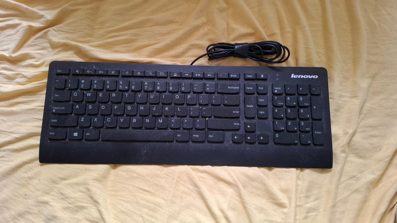 Lenovo KU-0989 Bedraad Toetsenbord - Qwerty, Computers en Software, Toetsenborden, Gebruikt, Ophalen of Verzenden, Qwerty, Plug-and-play
