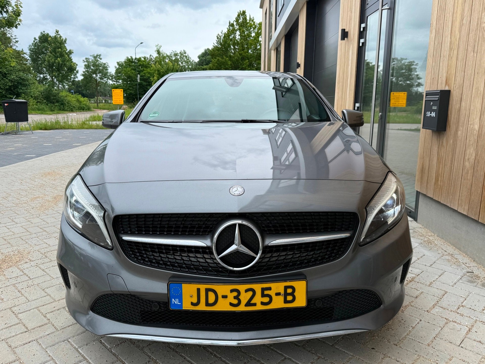 Mercedes-Benz A-klasse A180 d Business (bj 2016) XENON/FACEL, Auto's, Mercedes-Benz, Voorwielaandrijving, Gebruikt, 4 cilinders