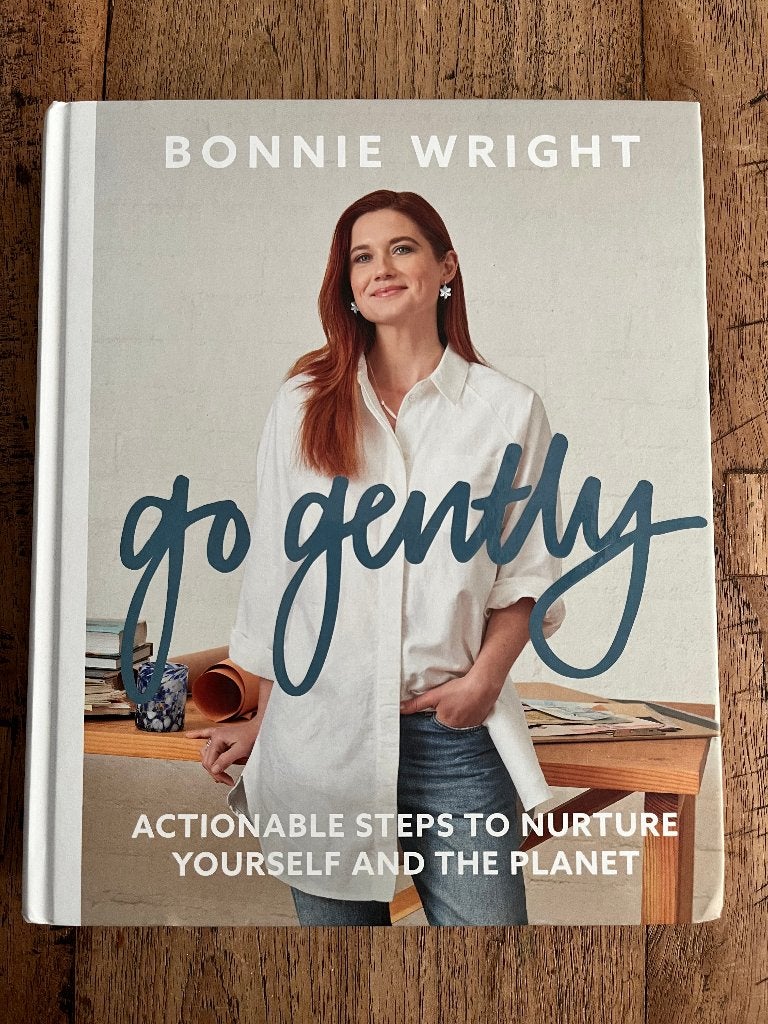 Boek Go Gently van Bonnie Wright (Engels), Ophalen of Verzenden, Zo goed als nieuw, Bonnie Wright, Overige soorten