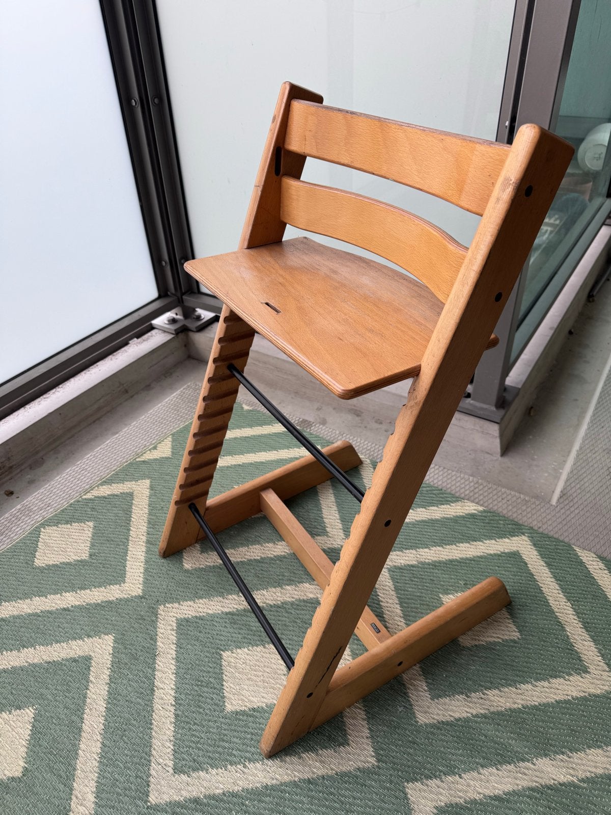 Stokke Tripp Trapp stoel naturel (onderste plank ontbreekt), Ophalen, Gebruikt, Meegroeistoel