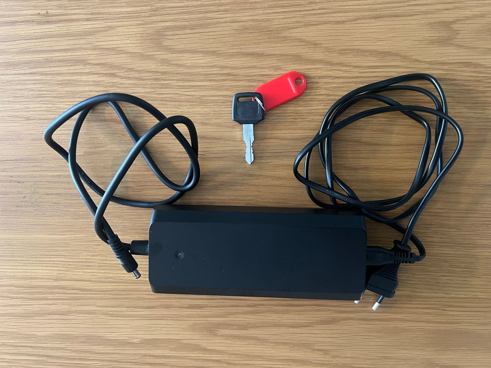 Blaupunkt/ prophete E-Bike Acculader en Sleutelset, Ophalen of Verzenden, Zo goed als nieuw