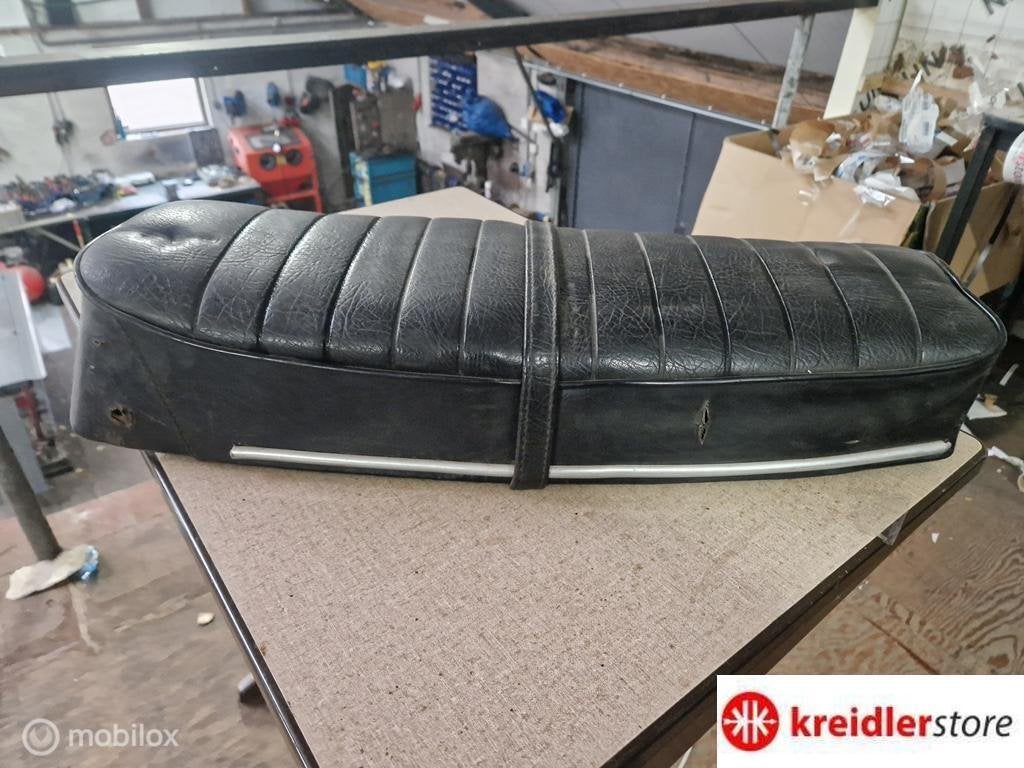 Kreidler Broodjes buddyseat 2 zitter model breedtestreep