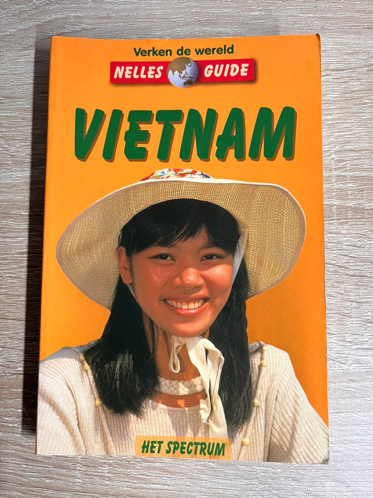 Nelles Guide - NL-talig - Vietnam, Ophalen of Verzenden, Zo goed als nieuw