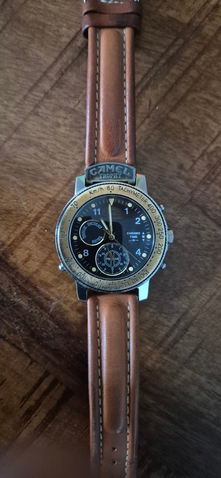 camel horloge in zeer goede staat, Ophalen of Verzenden, Zo goed als nieuw, Leer, Overige merken