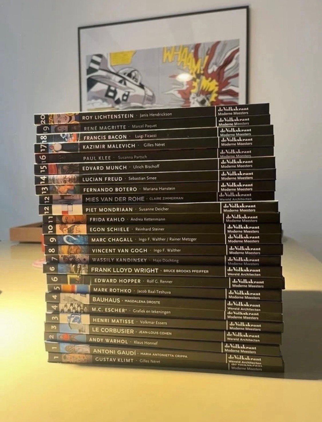 De Volkskrant/Taschen Moderne Meesters – 20 delen + 5 extra, Boeken, Ophalen of Verzenden, Zo goed als nieuw, Overige onderwerpen