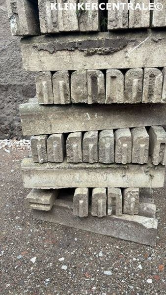 250st gebruikte gazonbanden 10x20x100cm beton/opsluitbanden, Bij dit gebruikte product niet meer te achterhalen., Gebruikt, Verzenden