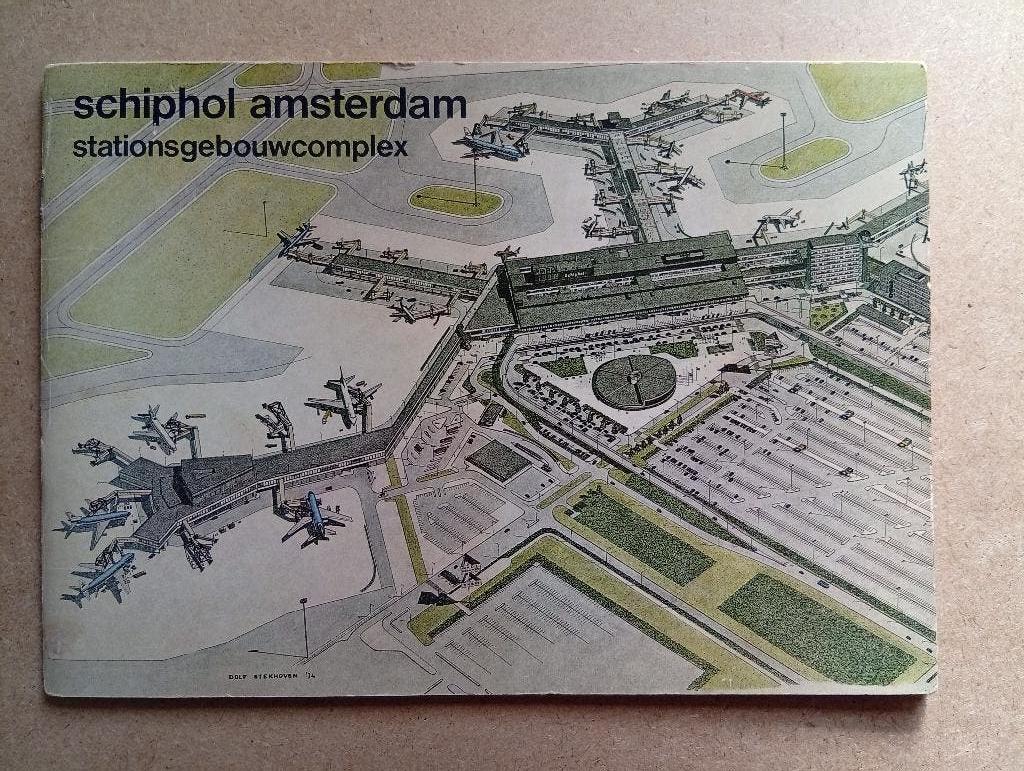 Schiphol Amsterdam. Stationsgebouwcomplex - Dolf Stekhoven, Boeken, Gelezen, Ophalen of Verzenden, Overige onderwerpen, Dolf Stekhoven