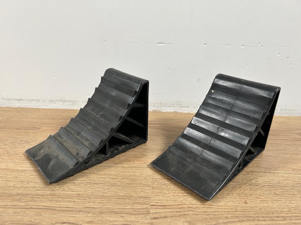 2 Wielkeggen Wielblok Klem Set voor Voertuig of Aanhanger, Ophalen of Verzenden, Gebruikt