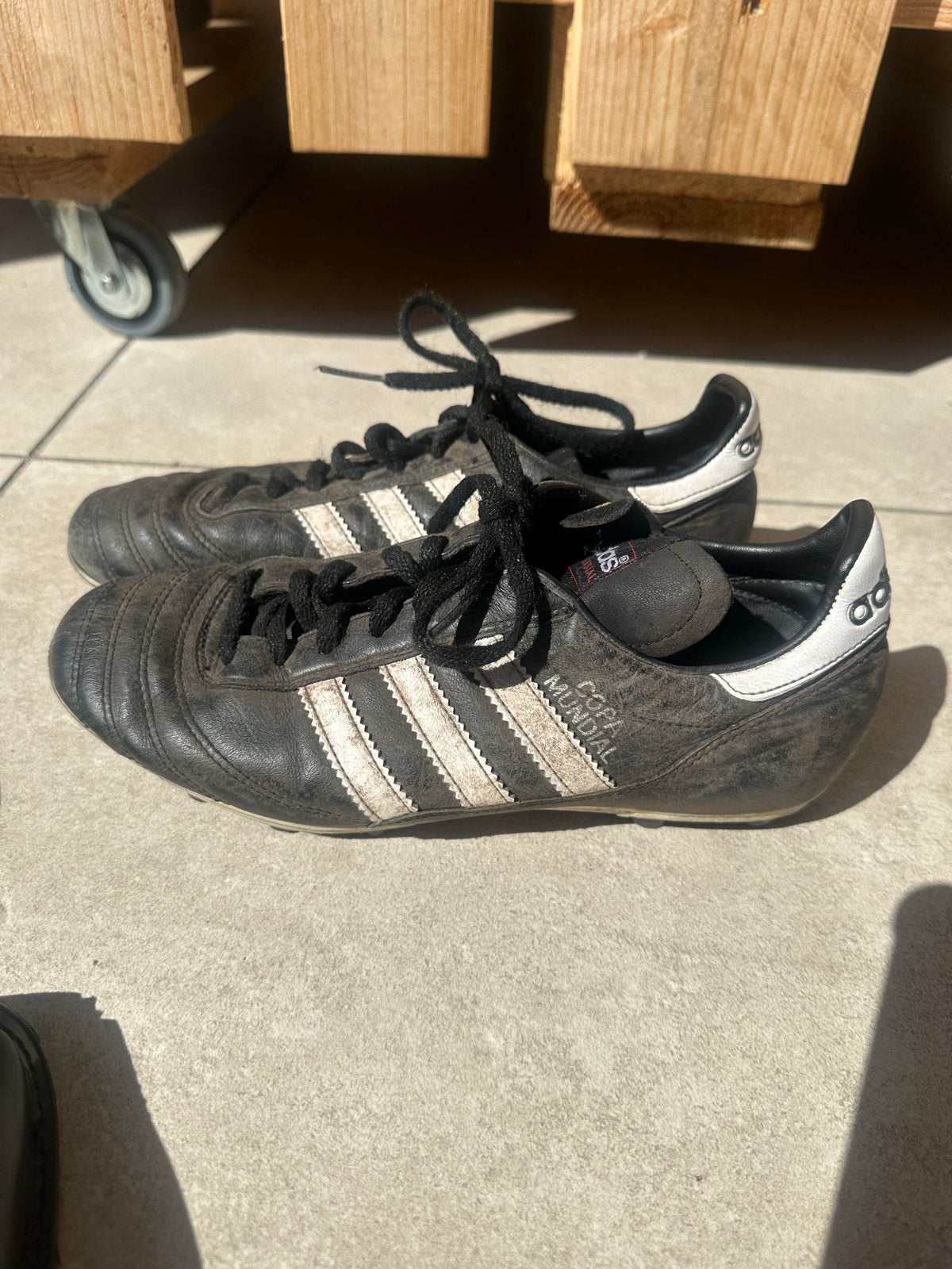 Adidas Copa Mundial voetbalschoenen - Maat 39 1/3, Ophalen of Verzenden, Zo goed als nieuw, Schoenen