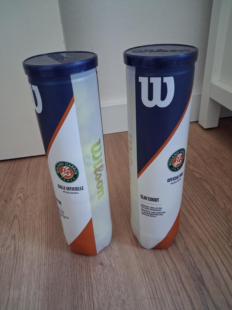2x Wilson Tennisballen (8 ballen totaal), Gebruikt, Ballen, L00, Ophalen of Verzenden