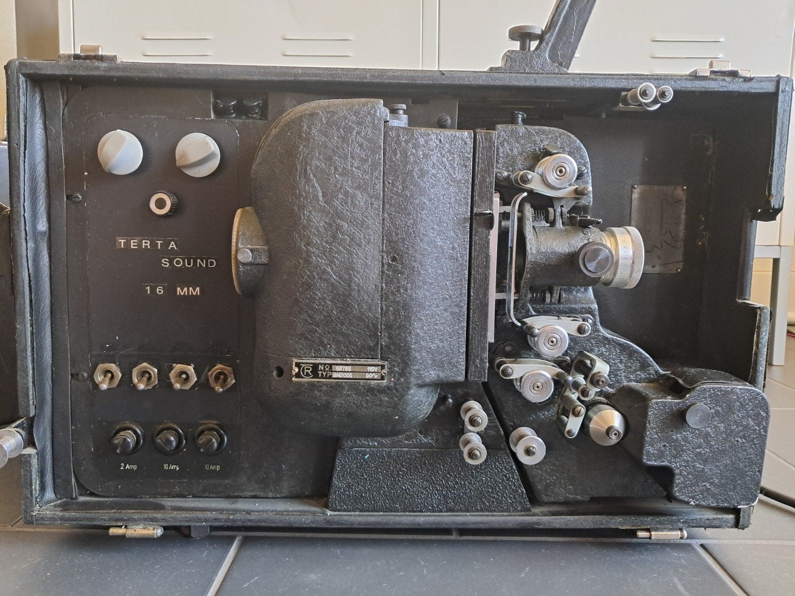 Terta Sound BM2005 16mm filmprojector, Ophalen