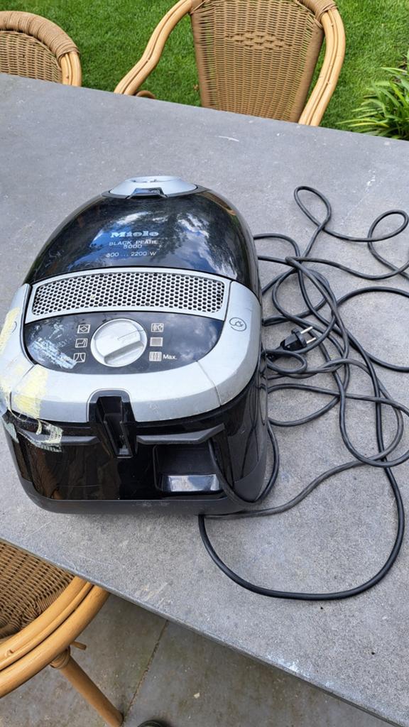 Miele stofzuiger type HS11  2200W, Ophalen, 2000 watt of meer
