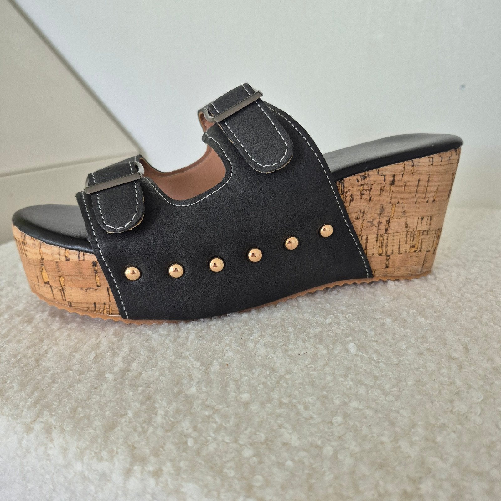 Nieuwe zwarte dames slippers maat 38, Kleding | Dames, Ophalen of Verzenden, Nieuw, Zwart, Slippers