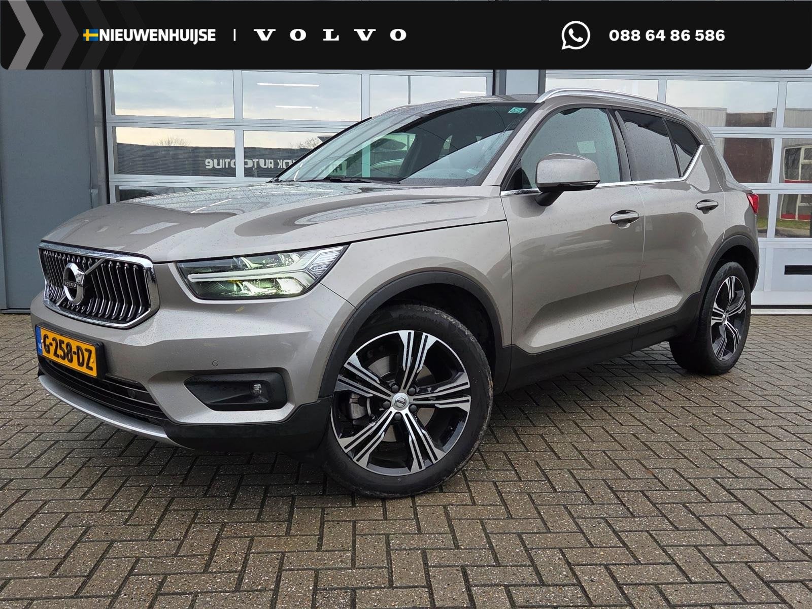Volvo XC40 2.0 T4 Inscription | Harman Kardon Audio | Schuif
