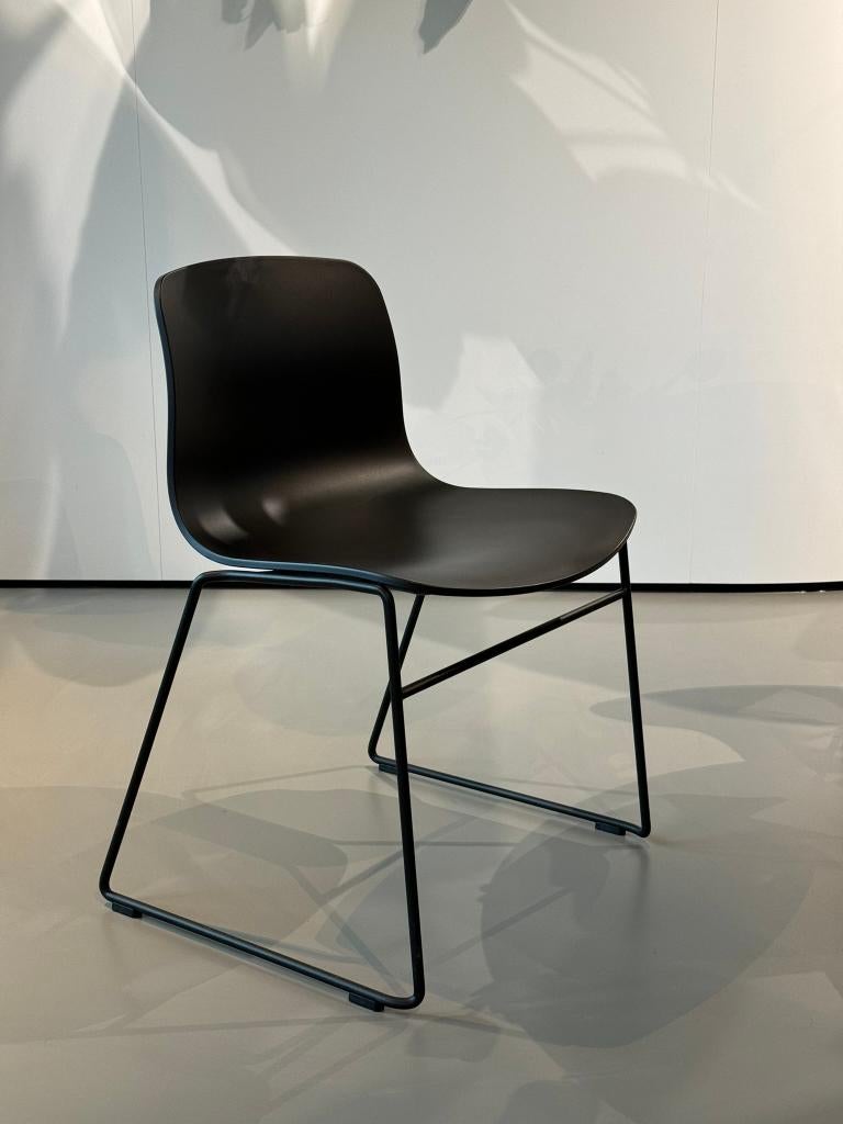 HAY - AAC08 stoelen, Ophalen, Zwart, Zo goed als nieuw, Metaal