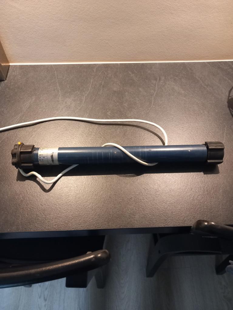 Somfy Ariane 6/17 Rolluikmotor - Elektrische Bediening, Gebruikt, Overige kleuren, Minder dan 100 cm, Ophalen of Verzenden