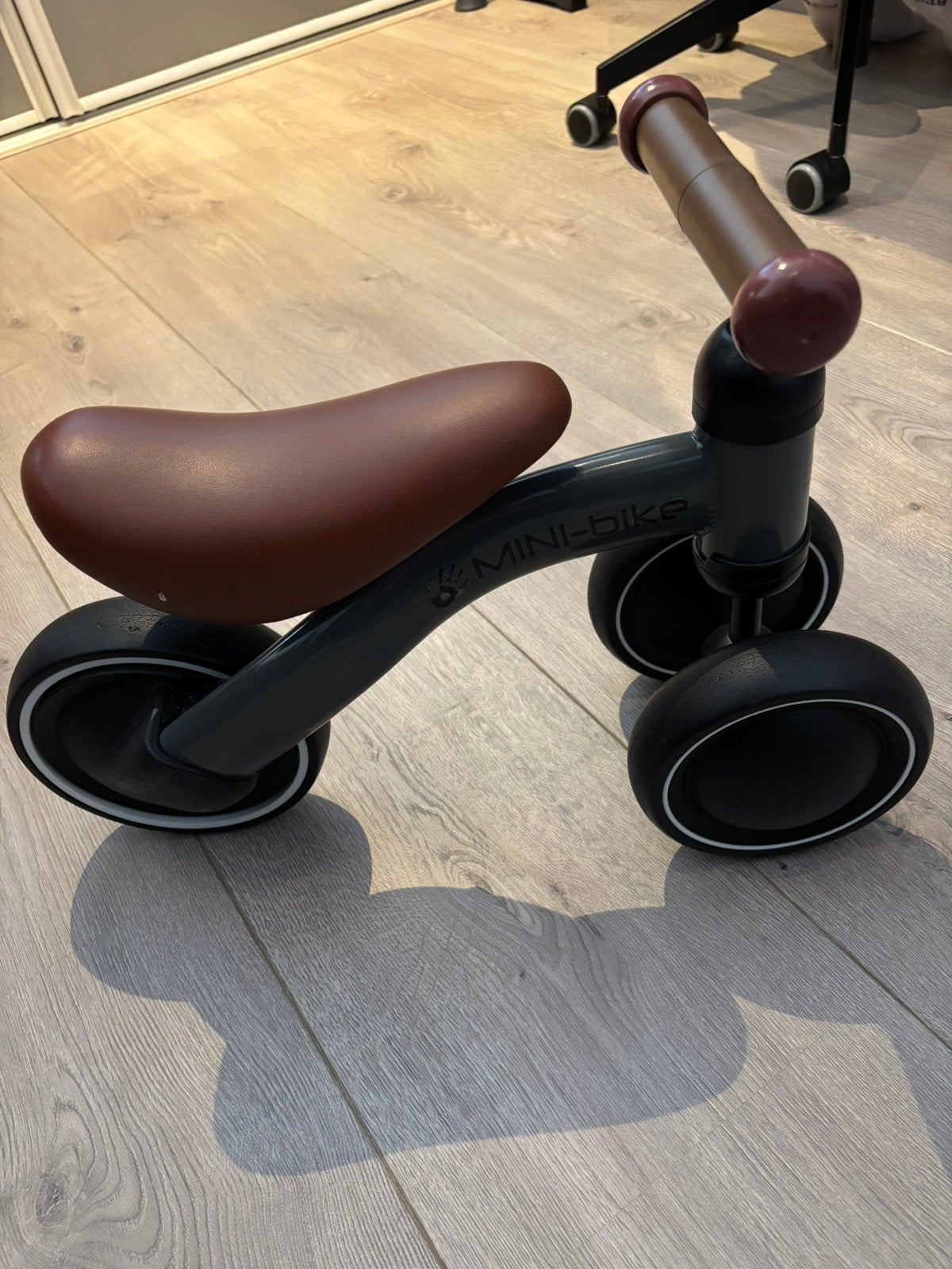 Eerste loopfietsje, 2Cycle Mini-Bike - Loopfiets, Ophalen of Verzenden, Nieuw, Loopfiets