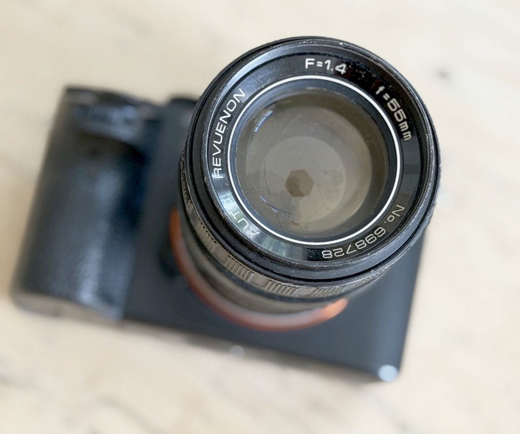 TOMIOKA Revuenon 55mm f1.4 (M42) (698728), Verzamelen, Ophalen of Verzenden, 1980 tot heden, Lens of Lenzen