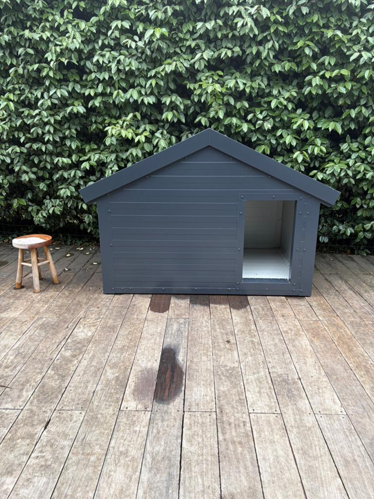 Prachtig geïsoleerd hondenhok, Dieren en Toebehoren, Ophalen of Verzenden, Zo goed als nieuw, 110 cm of meer, 100 cm of meer