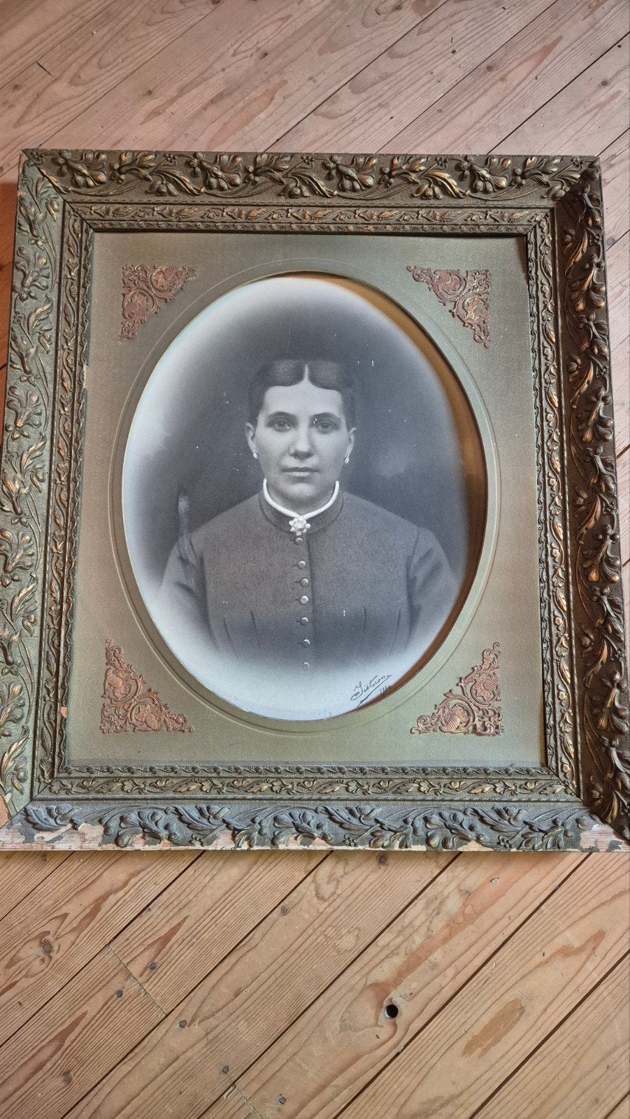 oude prent in antieke lijst, Ophalen