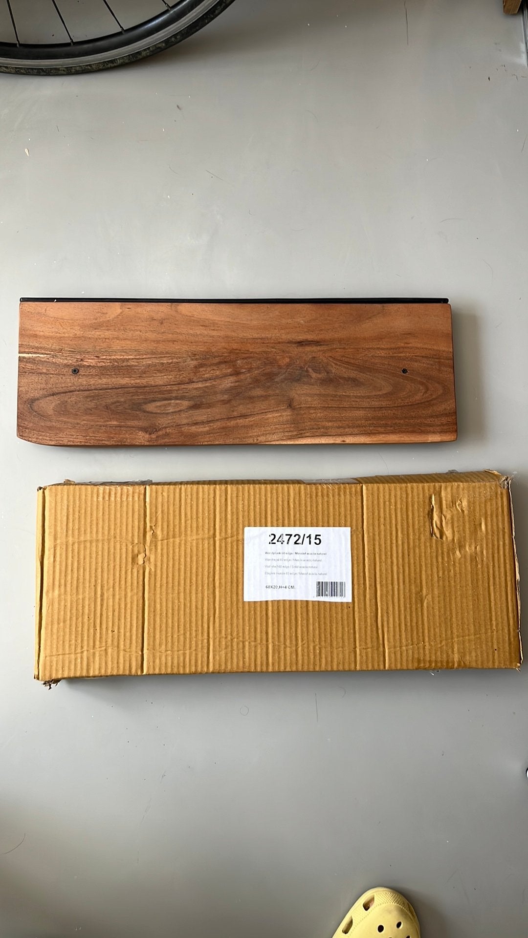 2 massief houten Acacia wandplanken, Huis en Inrichting, Woonaccessoires | Wandplanken en Boekenplanken, Ophalen, Gebruikt