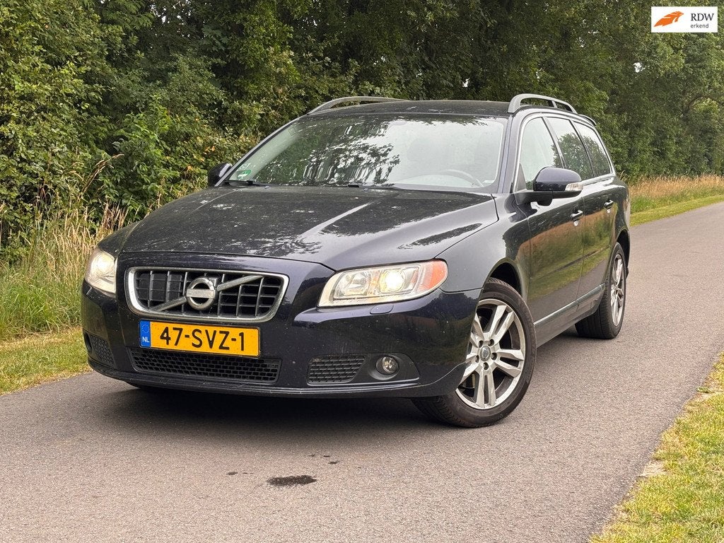 Volvo V70 2.0 D3 Momentum | Cruise control + Navi + Leder Nu, Auto's, Volvo, Voorwielaandrijving, Euro 5, Gebruikt, Automatische klimaatregeling