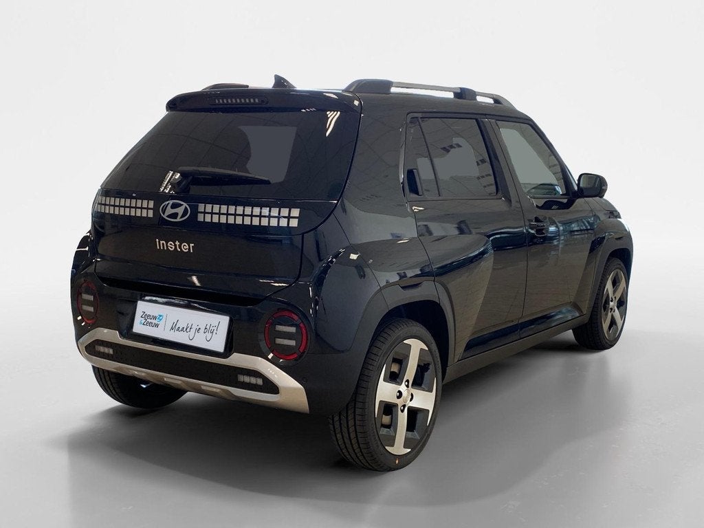 Hyundai INSTER EVOLVE | 49K WH | TECH + WINTER PACK | + W&T, Auto's, Hyundai, 12 maanden, Stof, Zwart, 116 pk