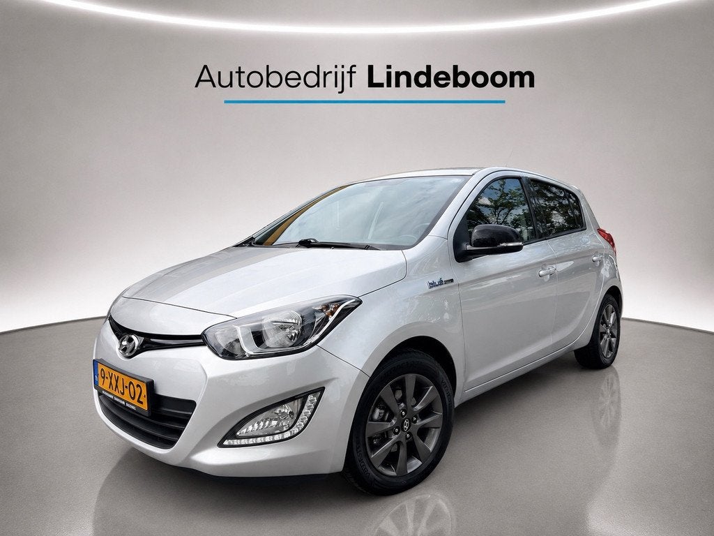 Hyundai I20 1.2i Go! Cruise Control, Airco, Trekhaak, Euro 5, Gebruikt, 31 €/maand, 4 cilinders