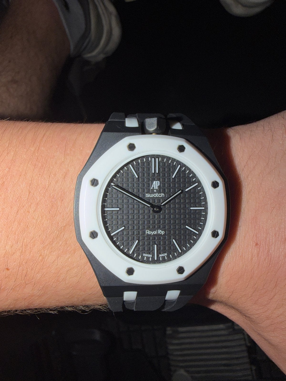 AP Swatch Royal Pop Horloge - Zwart/Wit, Sieraden, Tassen en Uiterlijk, Horloges | Heren, Kunststof, Polshorloge, Swatch, Ophalen of Verzenden