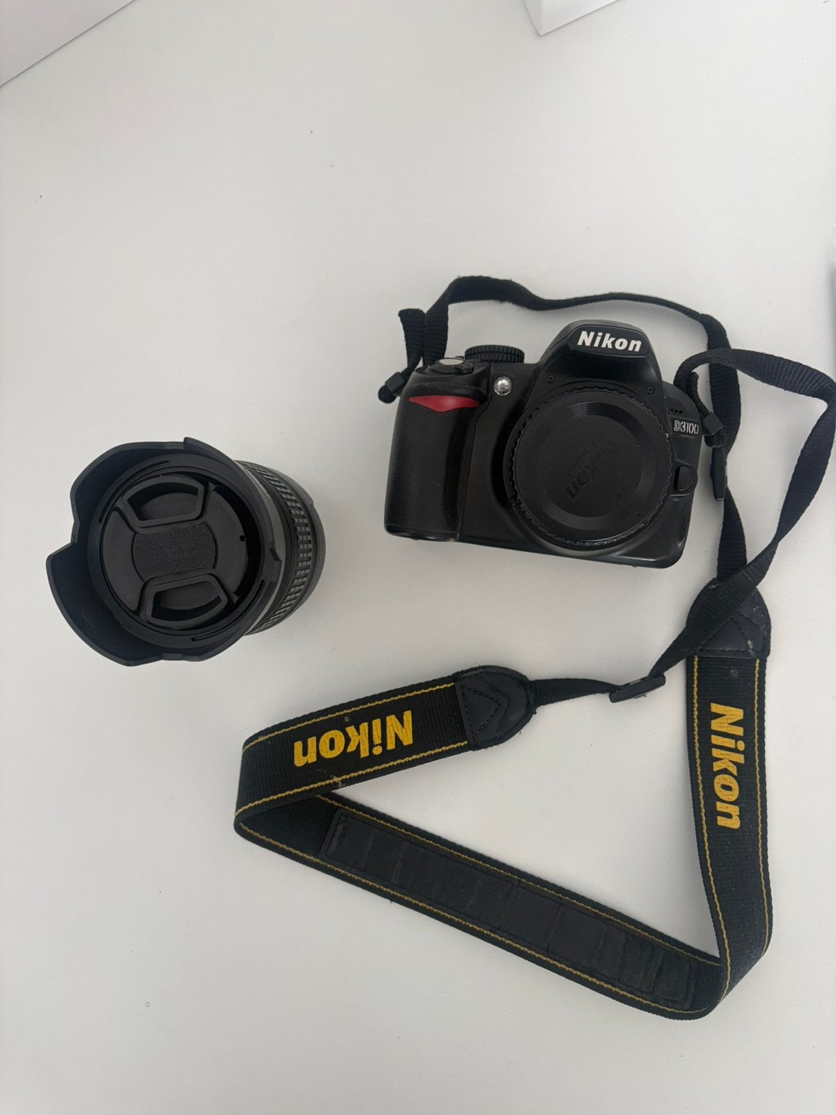 Nikon D3100 + 18-55mm VR Kit, Audio, Tv en Foto, Ophalen, Zo goed als nieuw, Nikon