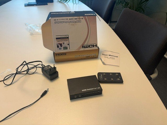 HDMI Switch Bijna nieuw, Ophalen, Zo goed als nieuw, Minder dan 2 meter, HDMI-kabel