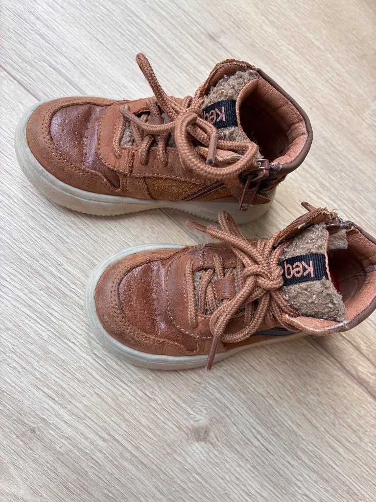 Bruine Keq kinderschoen met ritssluiting maat 23, Gebruikt, Schoenen, Ophalen of Verzenden, Jongen
