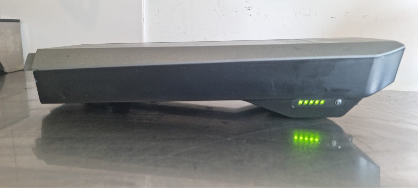 Bosch powerpack 400 met lader, Gebruikt