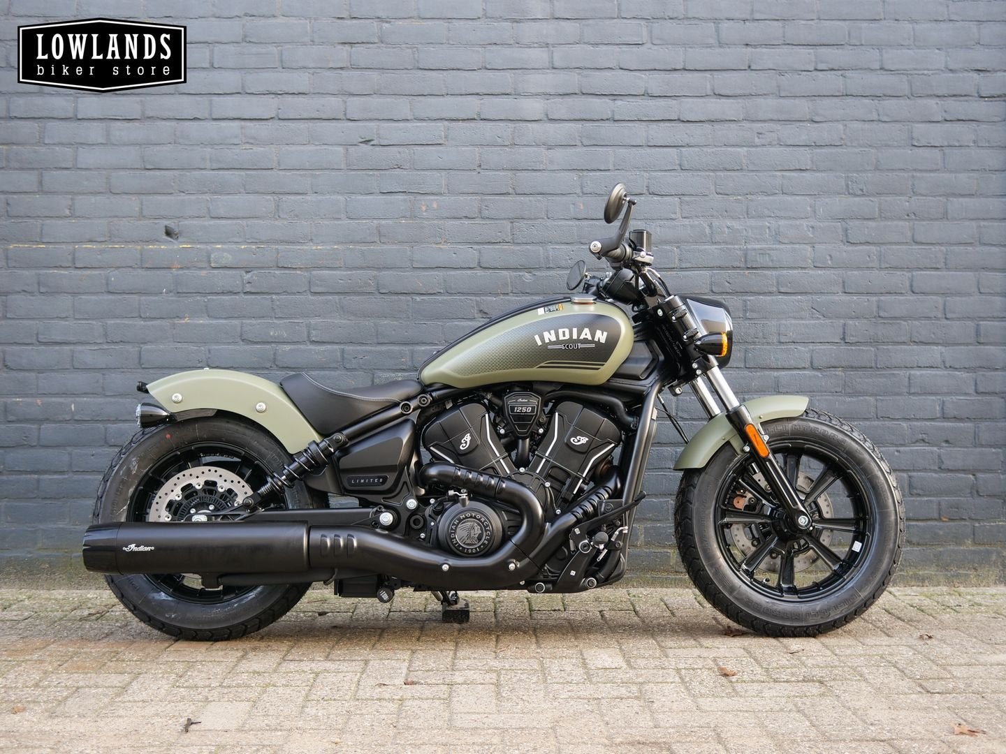 INDIAN MOTORCYCLE SCOUT BOBBER LIMITED + TECH - ACTIE ROAARR, Chopper, Onbekend, Onbekend, Indian