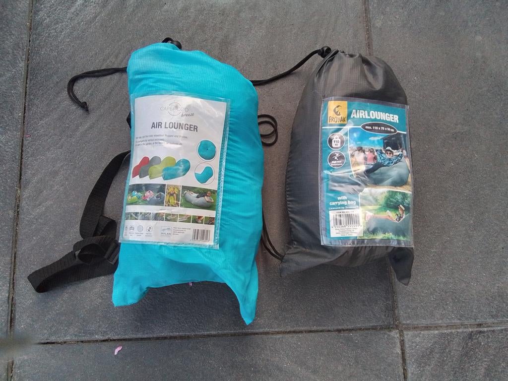 2x air lounger cape cod en froyak luchtbed, Ophalen of Verzenden