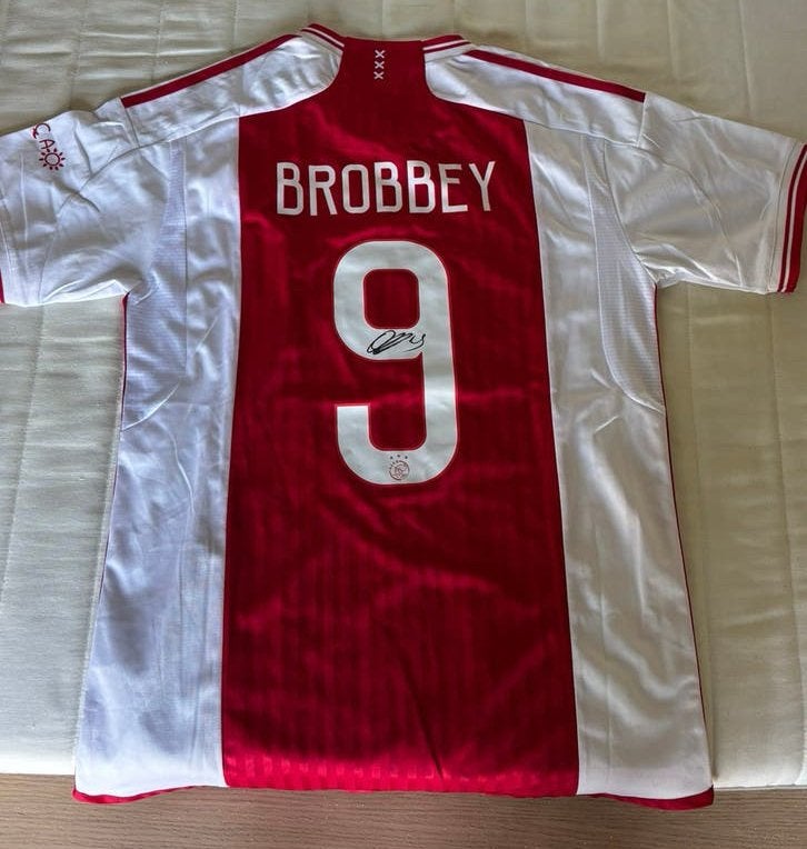 Origineel gesigneerd AJAX Brobbey shirt maat M, Maat M, Verzenden, Nieuw, Shirt