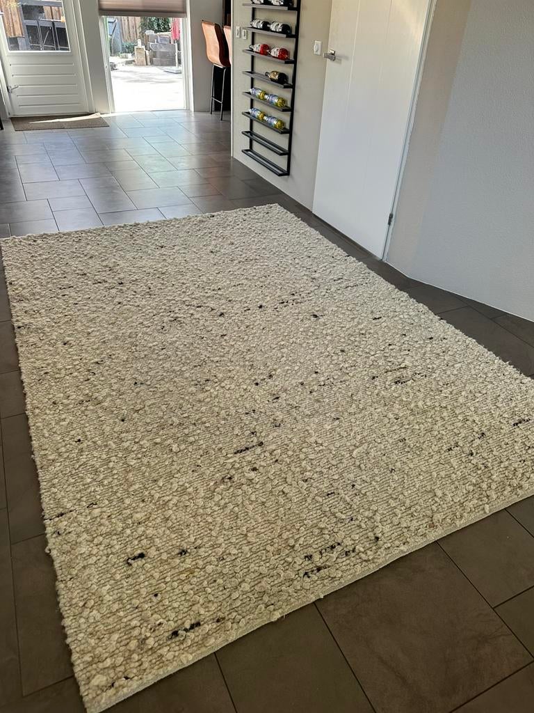 Vloerkleed  wolmix dusty home h&m, Huis en Inrichting, Stoffering | Tapijten en Kleden, Ophalen, Beige, 200 cm of meer, Zo goed als nieuw